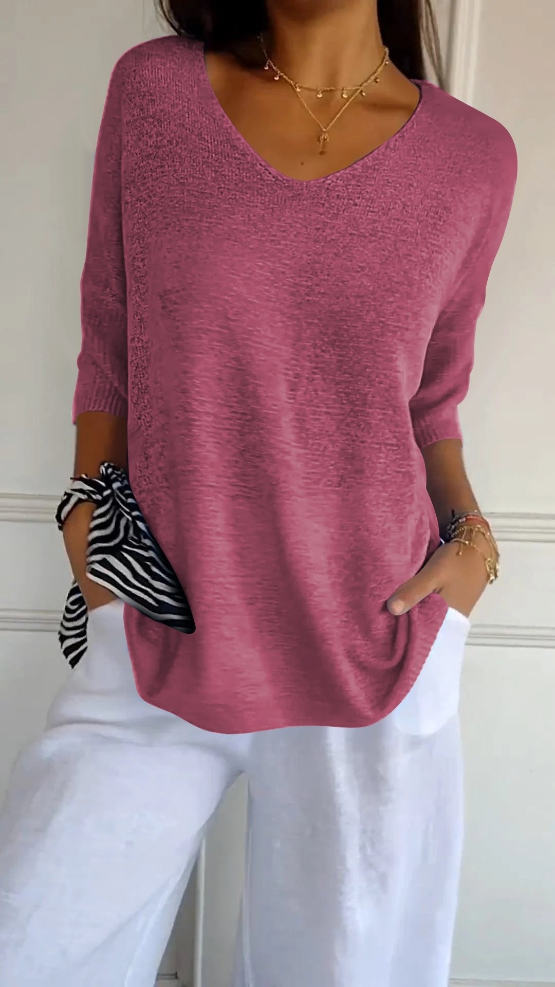 Chroma Chic™ Einfarbiges Stricktop mit V-Ausschnitt