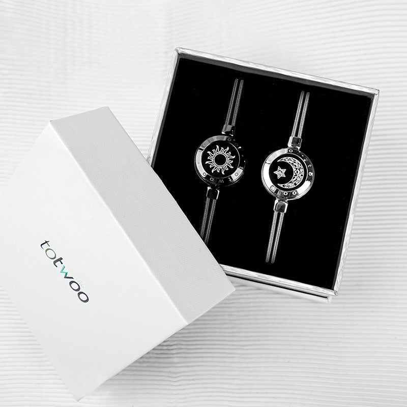 Sun & Moon Touch Bracelets with Snake Chain（Free gift box packaging as a gift）