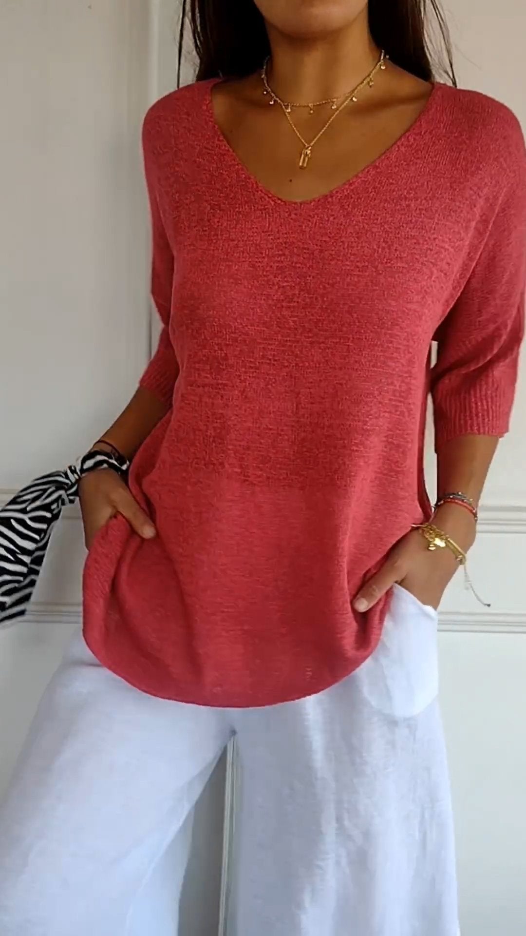 Chroma Chic™ Einfarbiges Stricktop mit V-Ausschnitt